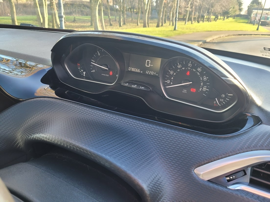 Used Peugeot 208 2016 for sale - 78066798: Photo 6