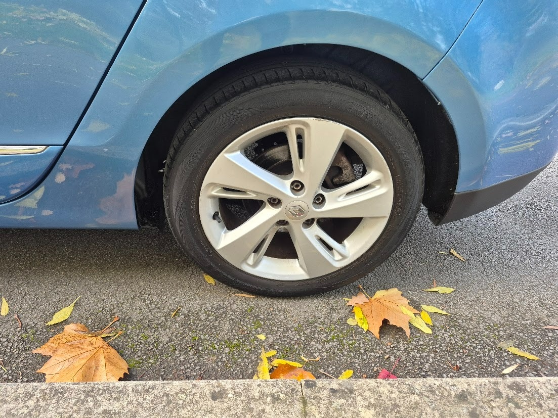 Used Renault Grand Scenic 2012 for sale - 76384249: Photo 21