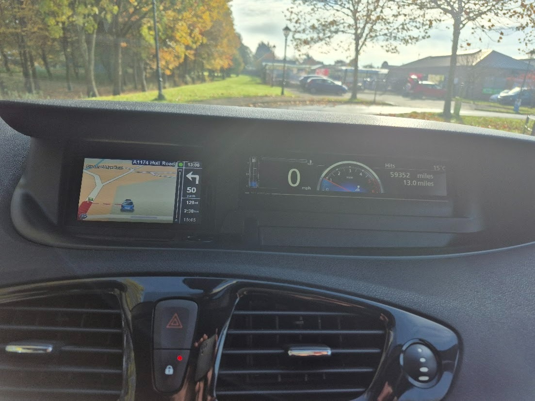 Used Renault Grand Scenic 2012 for sale - 76384249: Photo 9