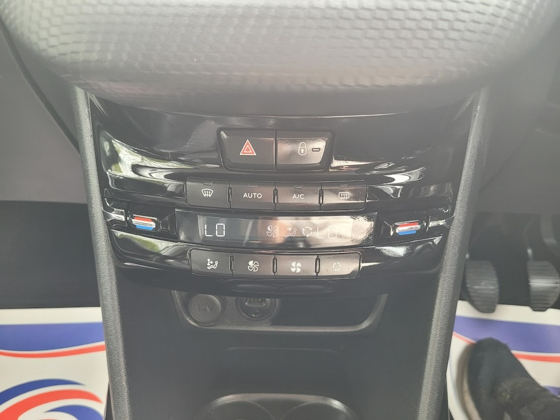 Used Peugeot 2008 2016 for sale - 78065556: Photo 20