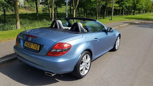 Used Mercedes-Benz SLK 2010 for sale - 63030631: Photo 4