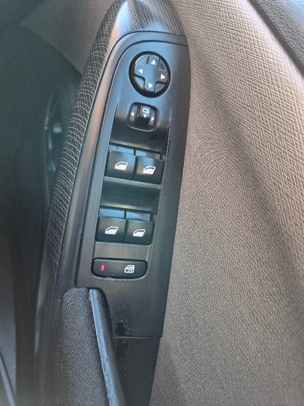 Used Citroen C4 Picasso 2014 for sale - 76379218: Photo 19