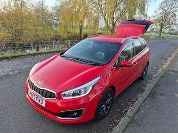 Used Kia Ceed 2017 for sale - 76799488: Photo