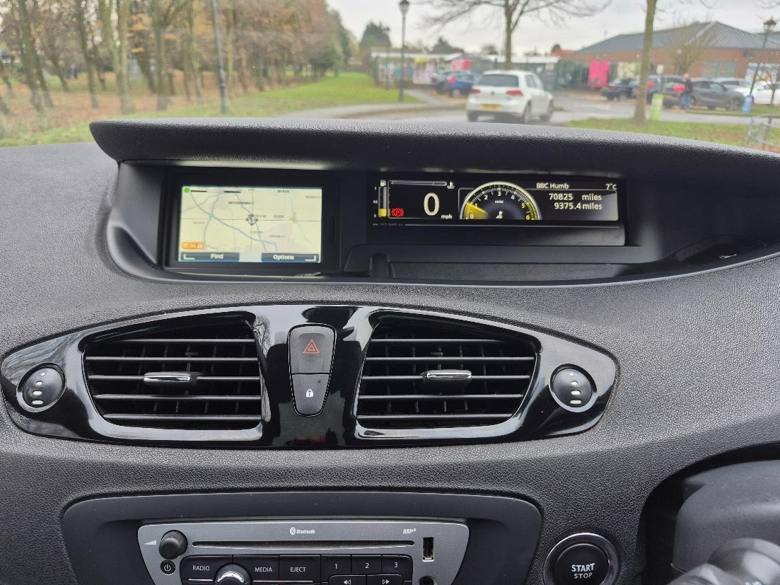 Used Renault Grand Scenic 2014 for sale - 76848872: Photo 15