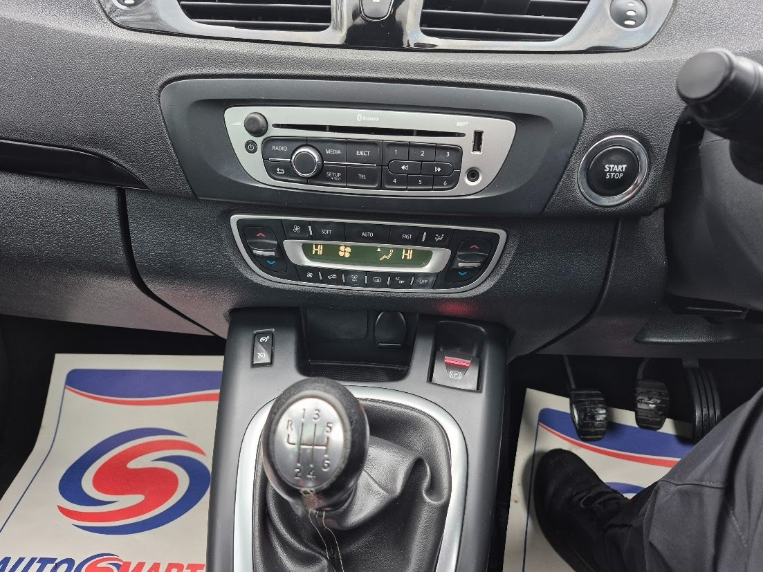 Used Renault Grand Scenic 2014 for sale - 76848872: Photo 16