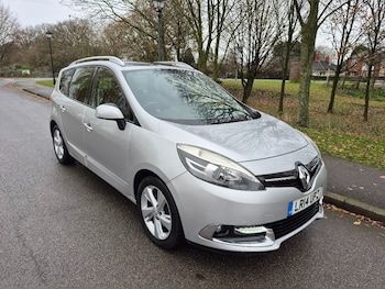 2014 (14) - 1.6 dCi Dynamique TomTom Energy 5dr