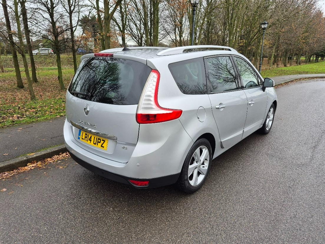 Used Renault Grand Scenic 2014 for sale - 76848872: Photo 8