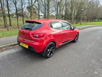 Used Renault Clio 2015 for sale - 76845306: Photo