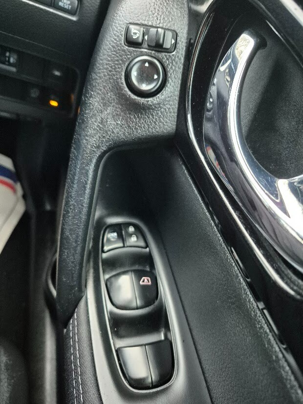 Used Nissan Qashqai 2015 for sale - 76854633: Photo 19