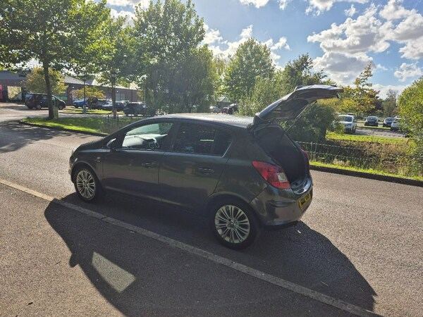 Used Vauxhall Corsa 2012 for sale - 76076059: Photo 7