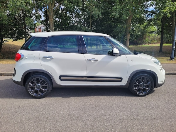 Used Fiat 500L 2016 for sale - 75763610: Photo 6