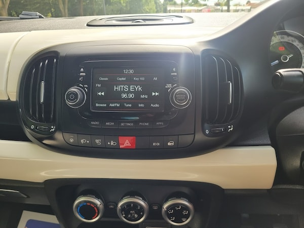 Used Fiat 500L 2016 for sale - 75763610: Photo 9