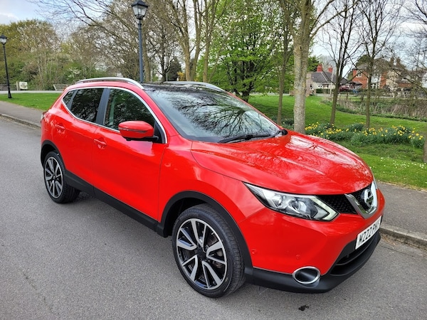 Used Nissan Qashqai 2016 for sale - 74361373: Photo 1