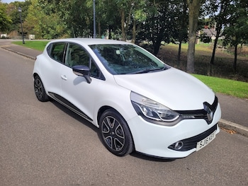 2016 (16) - 1.2 16V Dynamique Nav 5dr ONLY 55,614 MILES, F.S.H !!!!