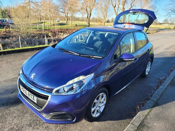 Used Peugeot 208 2016 for sale - 73260441: Photo 1