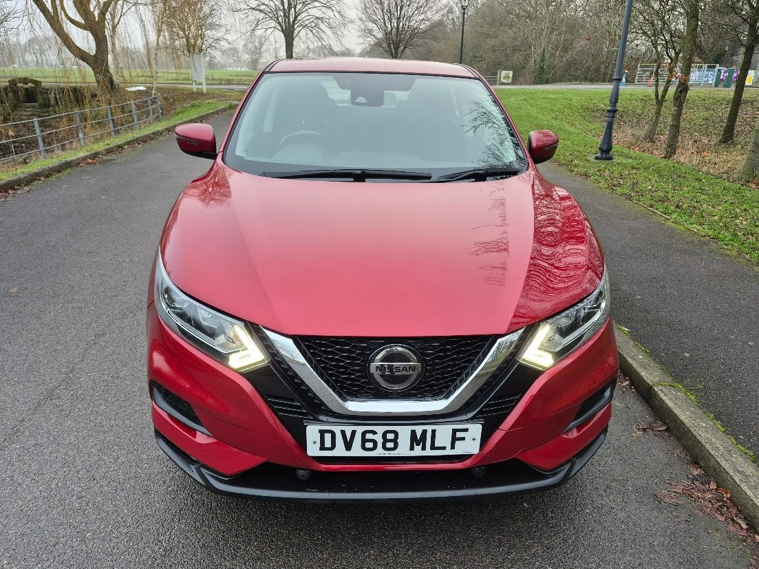 Used Nissan Qashqai 2018 for sale - 77012956: Photo 3