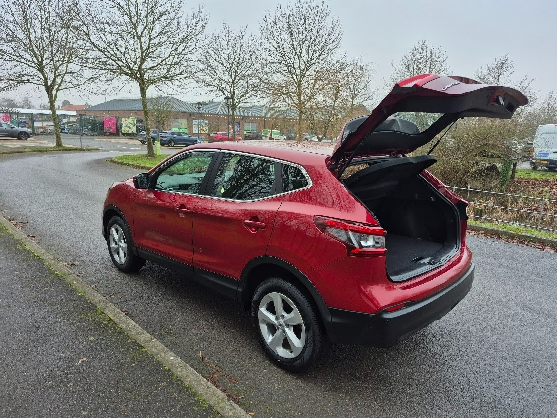 Used Nissan Qashqai 2018 for sale - 77012956: Photo 6