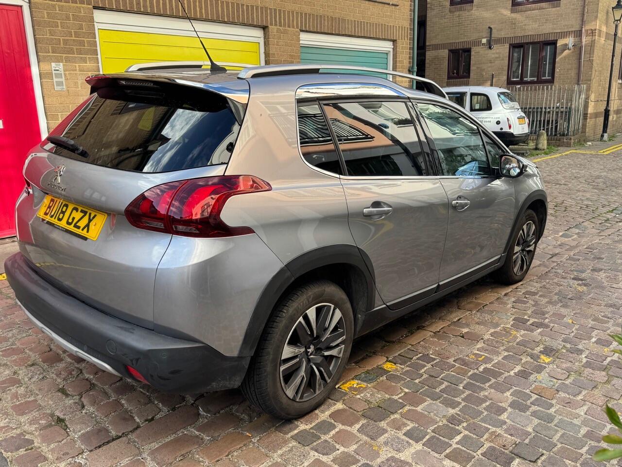 Used Peugeot 2008 2018 for sale - 76138703: Photo 10