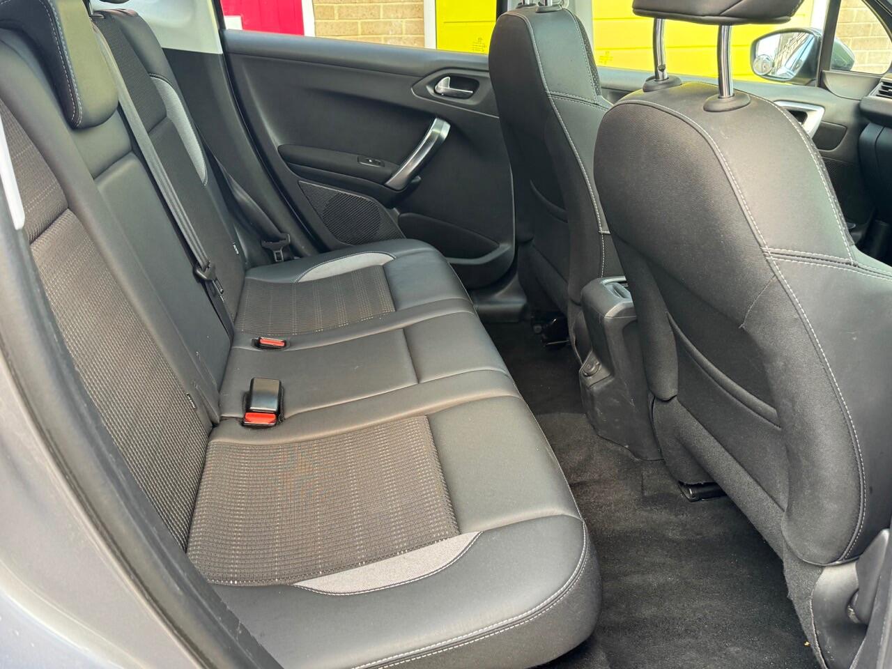 Used Peugeot 2008 2018 for sale - 76138703: Photo 16