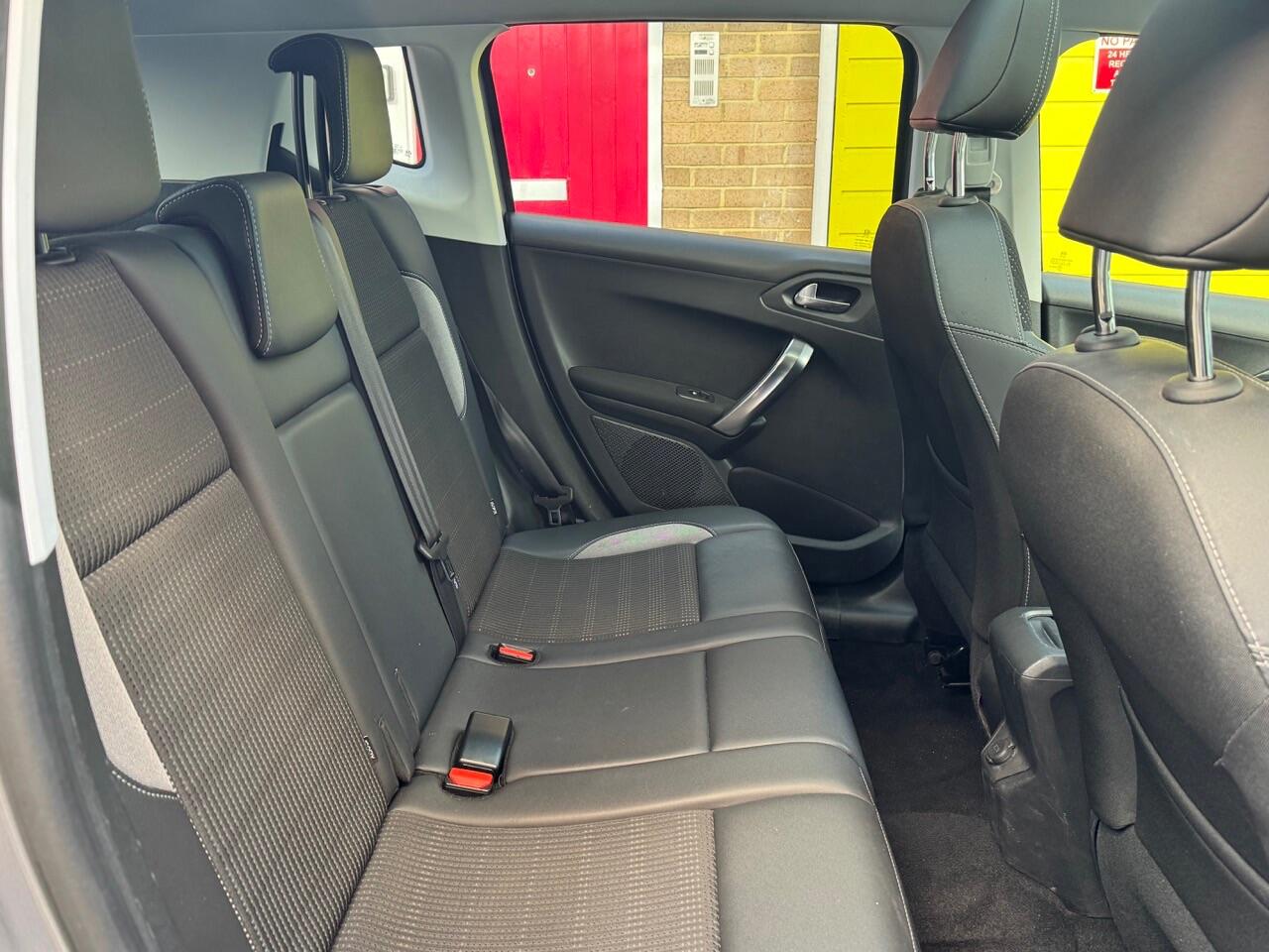 Used Peugeot 2008 2018 for sale - 76138703: Photo 17