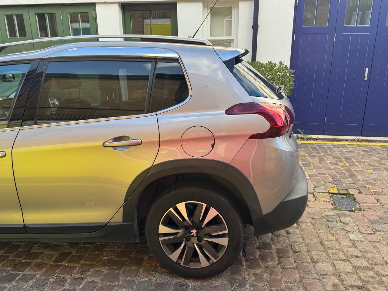 Used Peugeot 2008 2018 for sale - 76138703: Photo 28