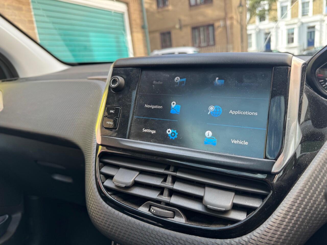 Used Peugeot 2008 2018 for sale - 76138703: Photo 29