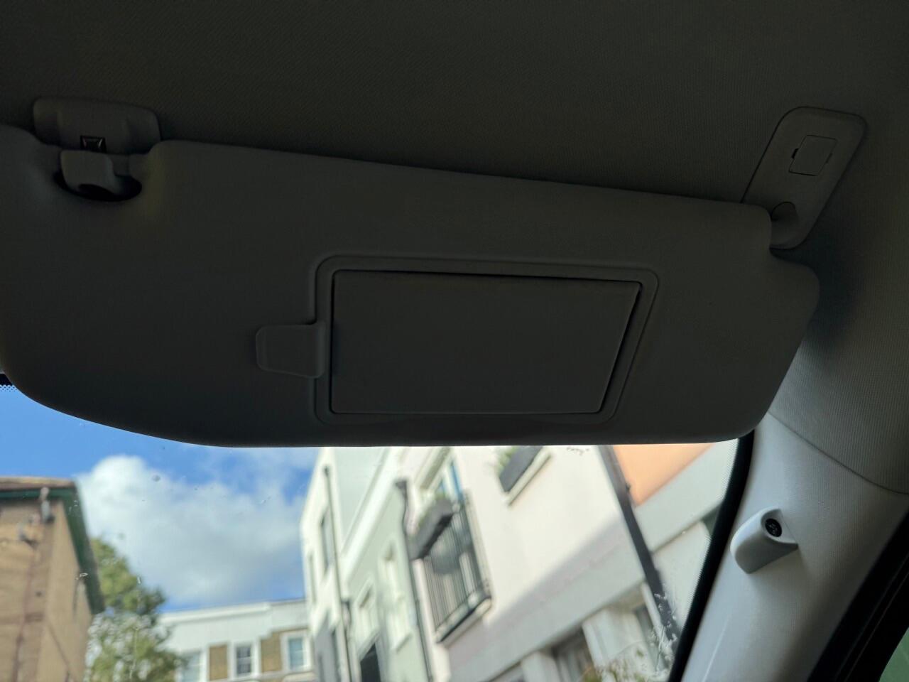 Used Peugeot 2008 2018 for sale - 76138703: Photo 40