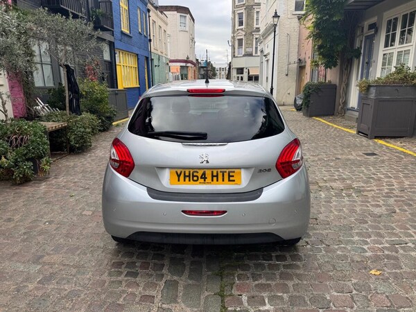 Used Peugeot 208 2014 for sale - 76179360: Photo 10