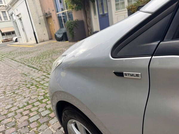 Used Peugeot 208 2014 for sale - 76179360: Photo 37