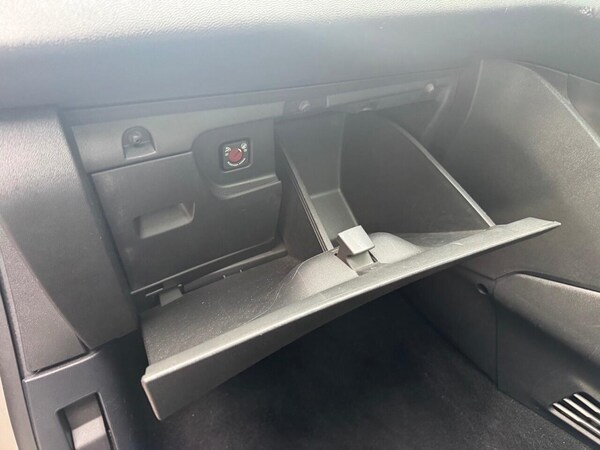 Used Peugeot 208 2014 for sale - 76179360: Photo 45