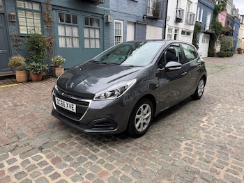 Used Peugeot 208 2017 for sale - 76137017: Photo