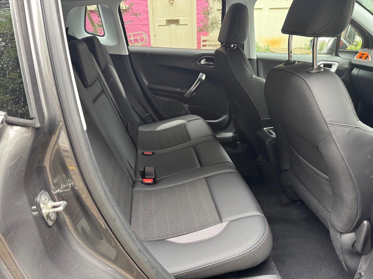 Used Peugeot 2008 2019 for sale - 76137698: Photo 20