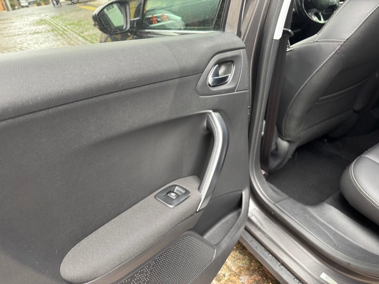 Used Peugeot 2008 2019 for sale - 76137698: Photo 26