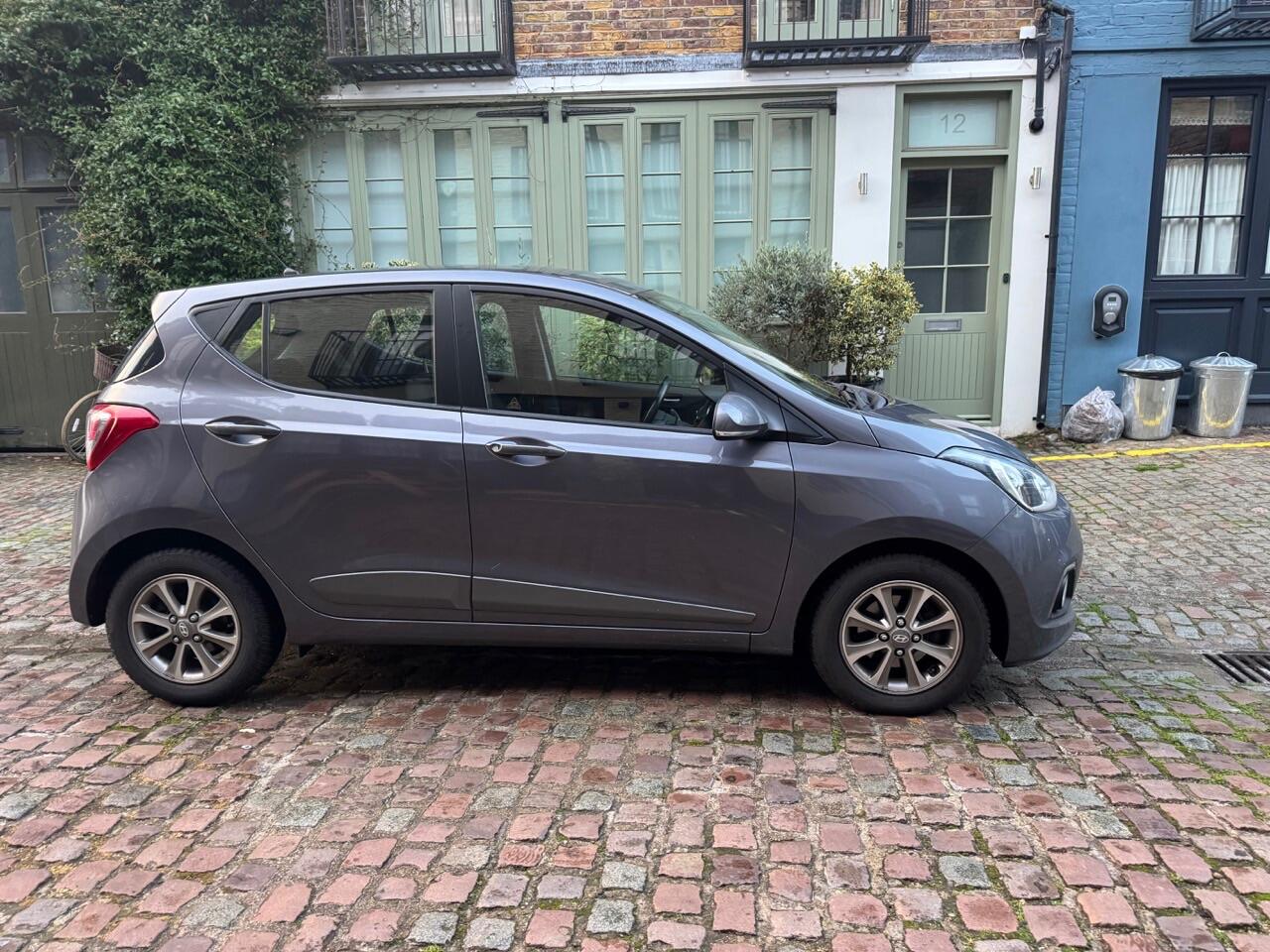 Used Hyundai i10 2015 for sale - 76314913: Photo 13