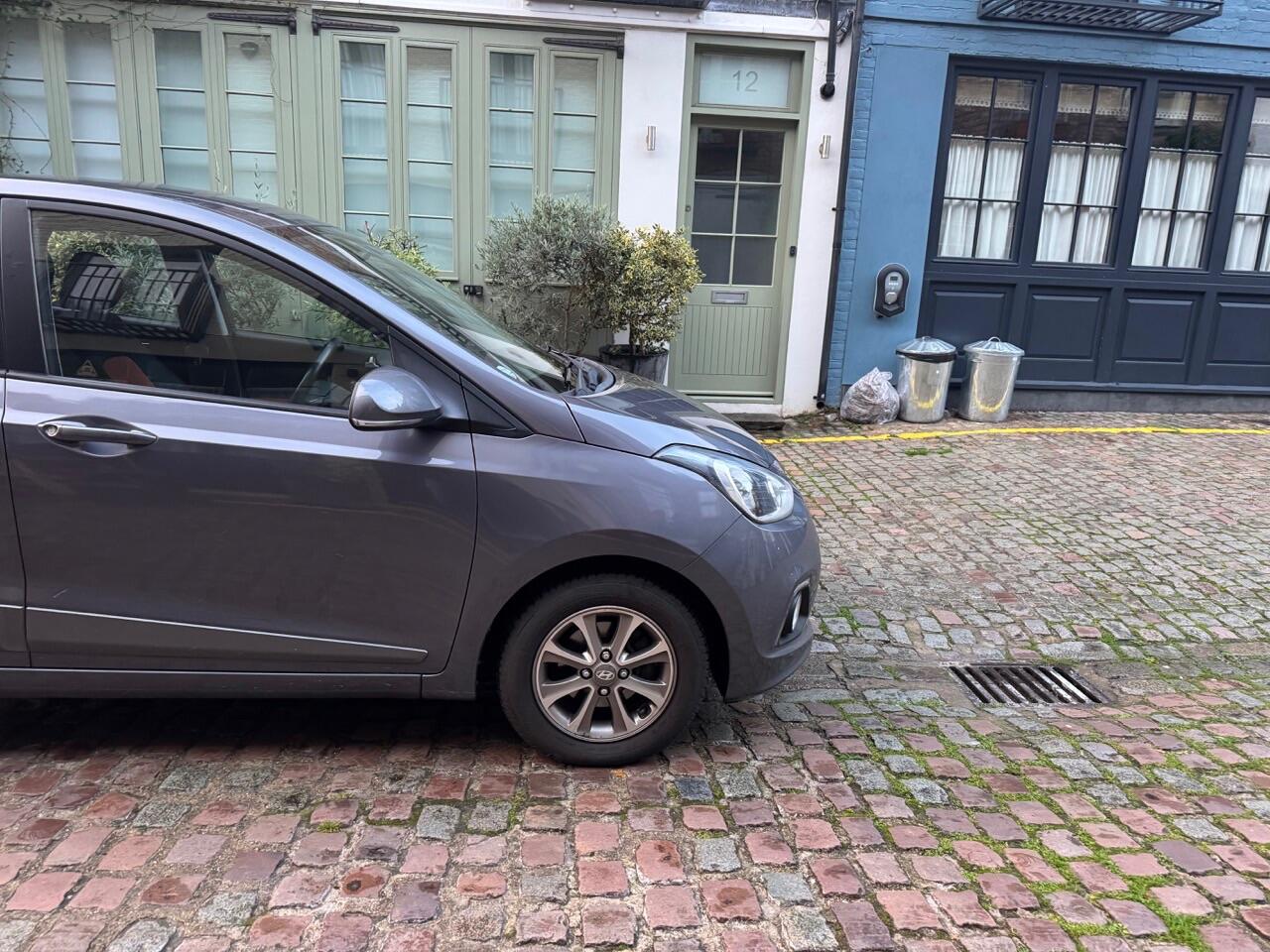 Used Hyundai i10 2015 for sale - 76314913: Photo 14