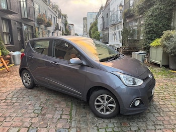 (15) - 1.2 Premium Auto Euro 5 5dr