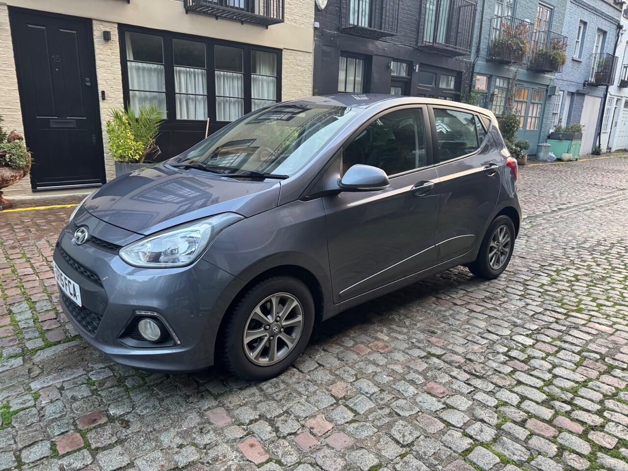 Used Hyundai i10 2015 for sale - 76314913: Photo 3