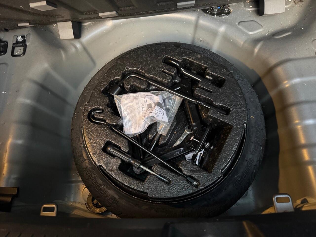 Used Hyundai i10 2015 for sale - 76314913: Photo 31