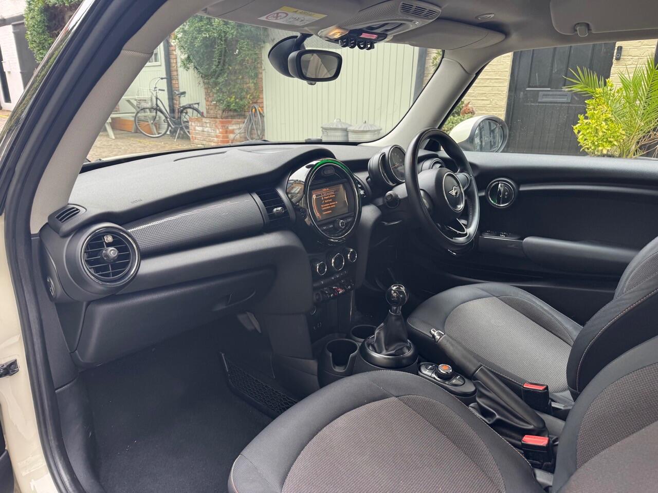 Used MINI Hatch 2015 for sale - 76247174: Photo 16