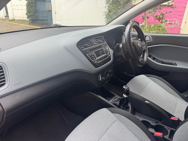 Used Hyundai i20 2016 for sale - 76306893: Photo 15