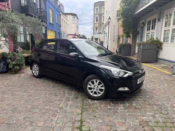 Used Hyundai i20 2016 for sale - 76306893: Photo 1