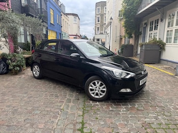 Hyundai - i20