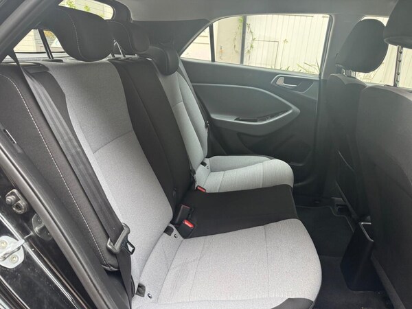 Used Hyundai i20 2016 for sale - 76306893: Photo 22