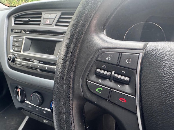 Used Hyundai i20 2016 for sale - 76306893: Photo 27