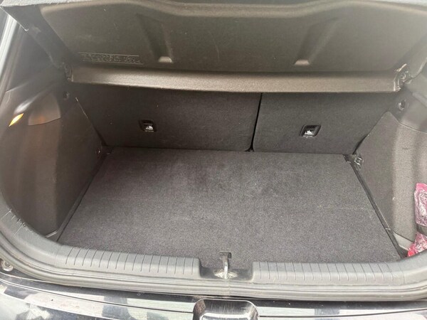 Used Hyundai i20 2016 for sale - 76306893: Photo 35