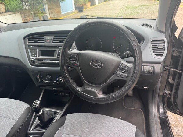 Used Hyundai i20 2016 for sale - 76306893: Photo 39
