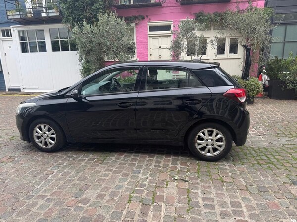 Used Hyundai i20 2016 for sale - 76306893: Photo 7