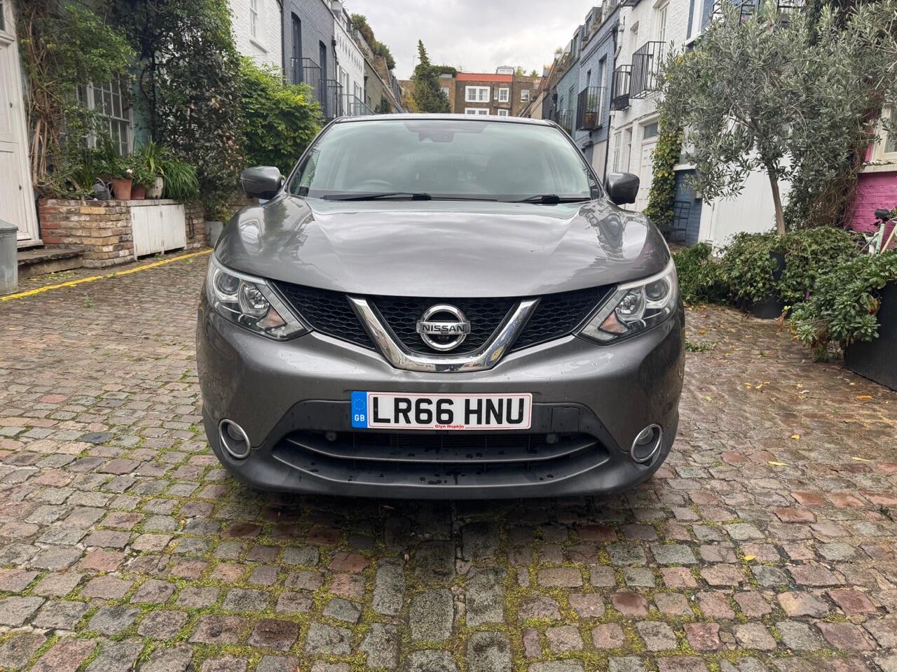 Used Nissan Qashqai 2016 for sale - 76425522: Photo 2