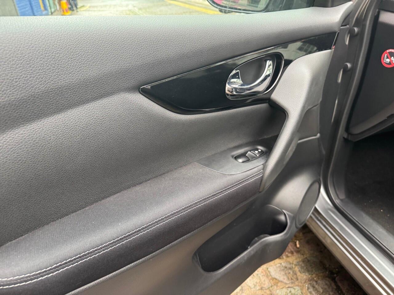 Used Nissan Qashqai 2016 for sale - 76425522: Photo 28