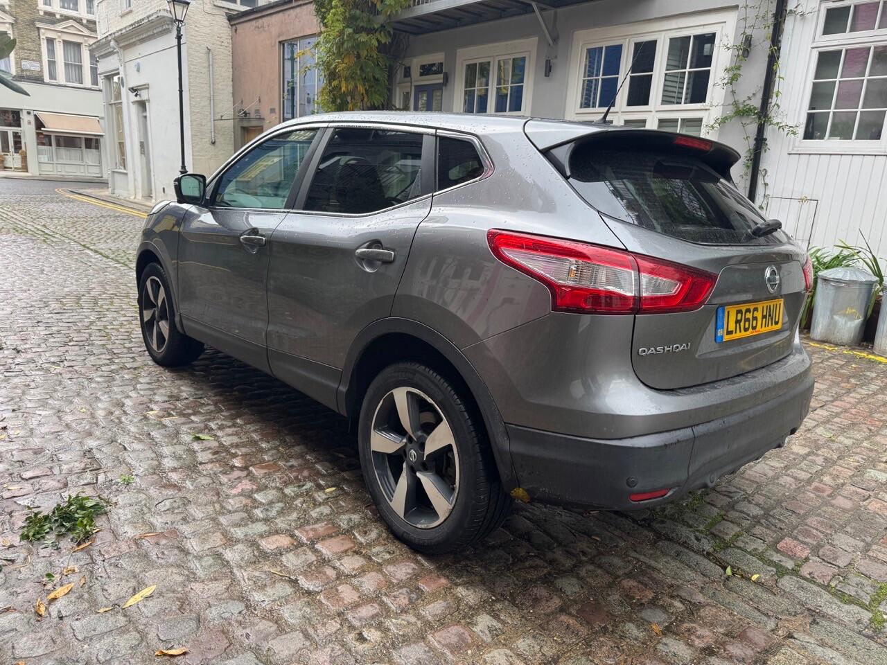 Used Nissan Qashqai 2016 for sale - 76425522: Photo 6